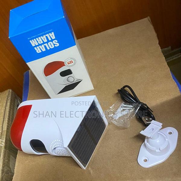 Motion Sensor Alarm, Wifi Solar Security Siren Light + App - main view