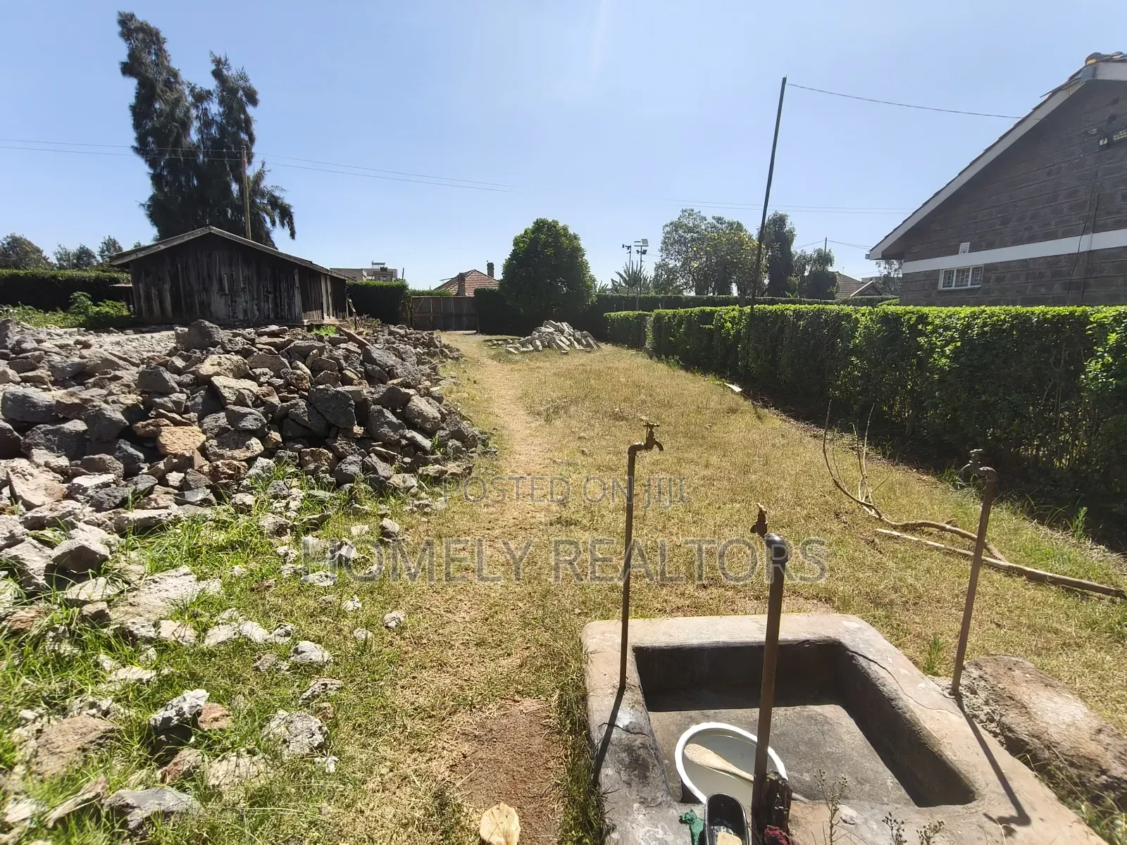 Residential Quarter Acre Plot in Kerarapon Drive, Ngong. Red Soil