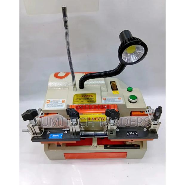 Electric Commercial Key Cutting Machine Defu - main view