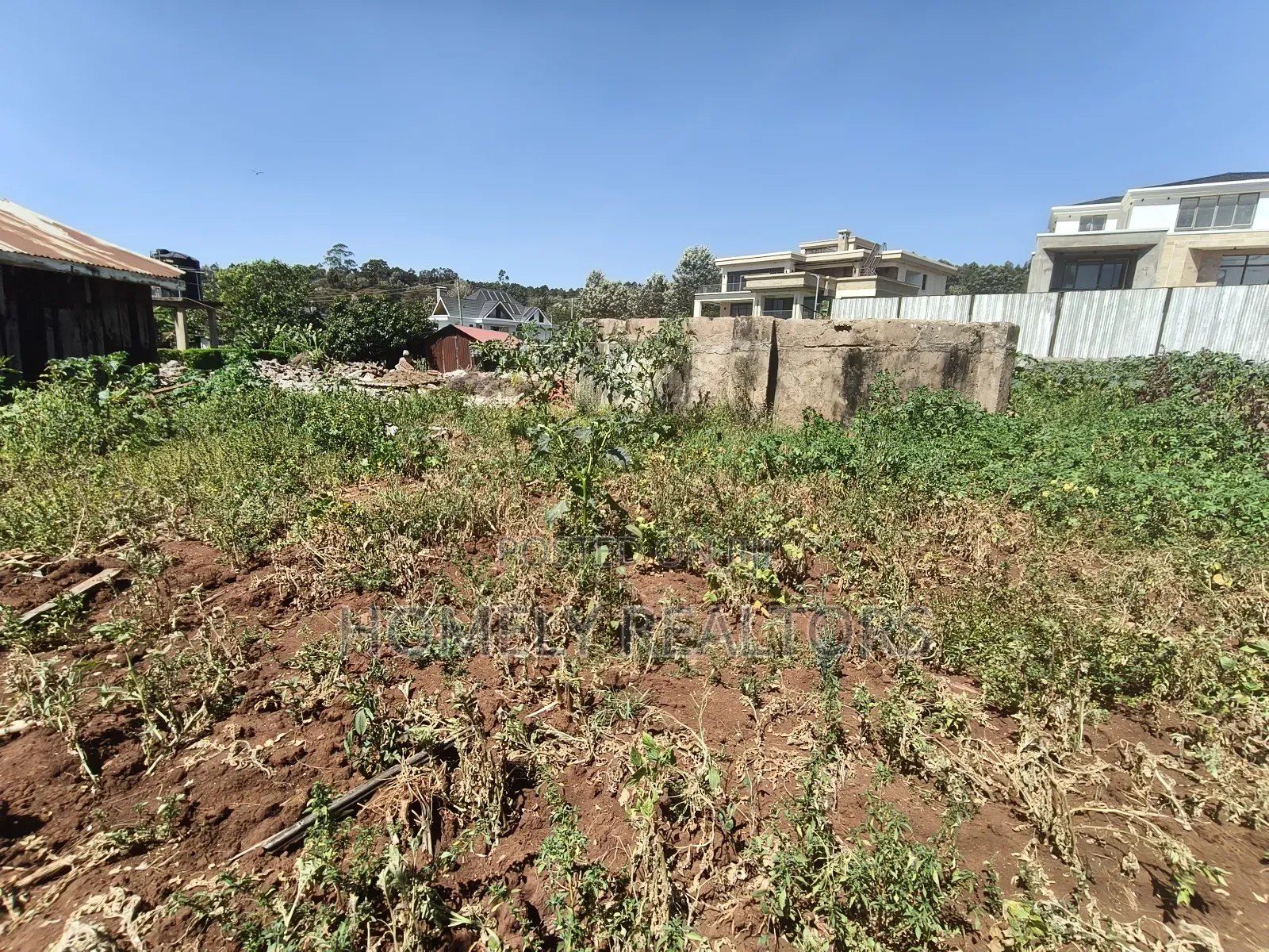 Residential Half Acre Plot in Kerarapon Drive. Gated Red Soil Land