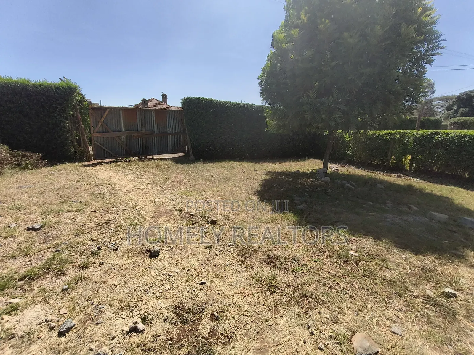 Residential Half Acre Plot in Kerarapon Drive. Gated Red Soil Land
