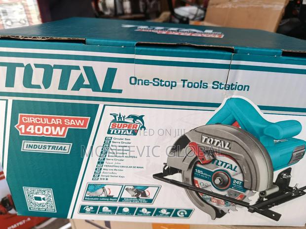 Total Circular Saw 1400w