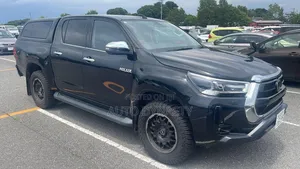 Toyota Hilux 2020 Black
