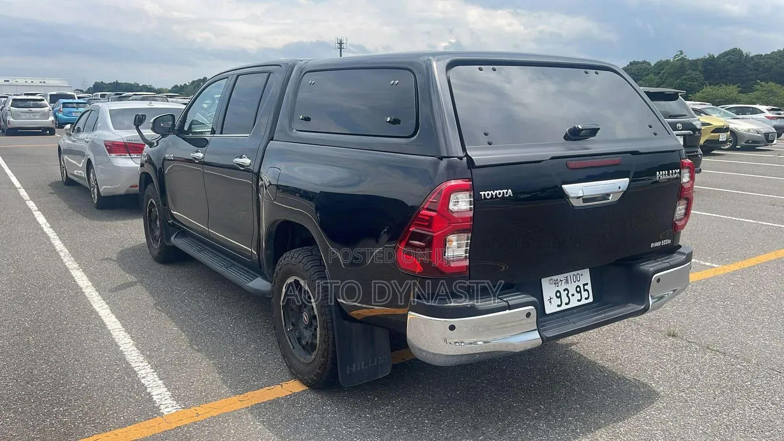Toyota Hilux 2020 Black