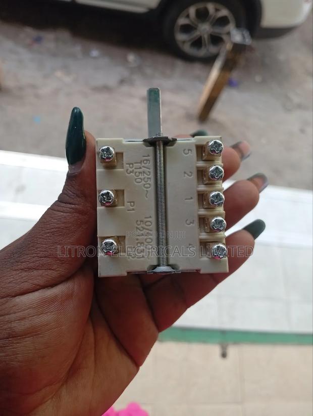 Three Heater Switch - main view