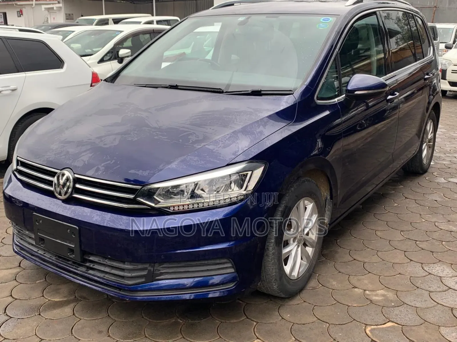 Volkswagen Touran 2017 Blue