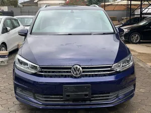 Volkswagen Touran 2017 Blue