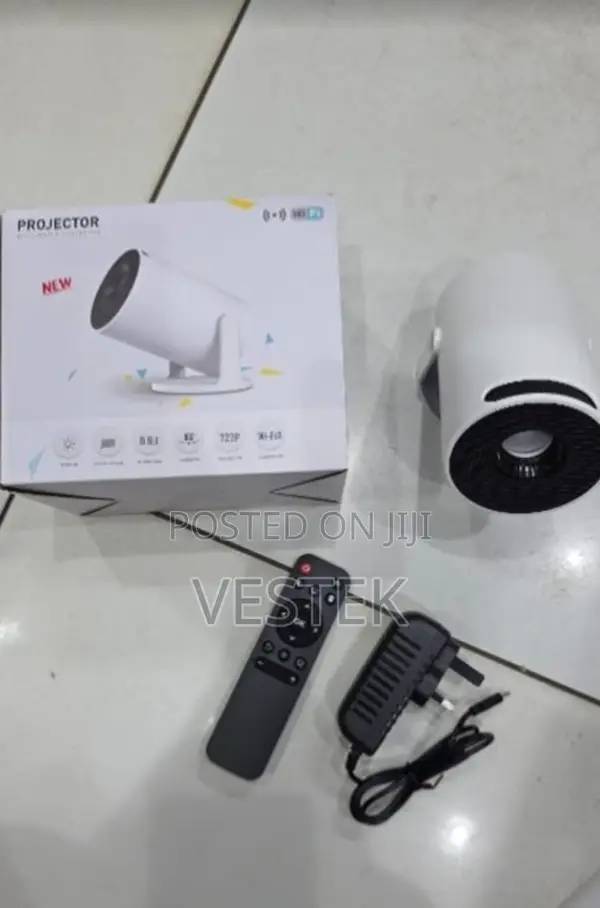 Hy 300 Ultra Android 1080p Short Lens Projector for Home Theater