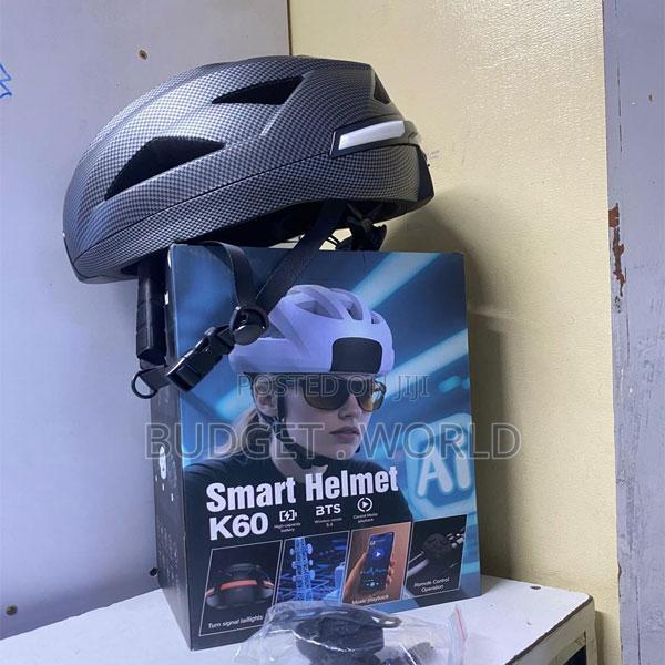  Smart Helmet With Ergonomic Design
Designed to Reduce Pressur