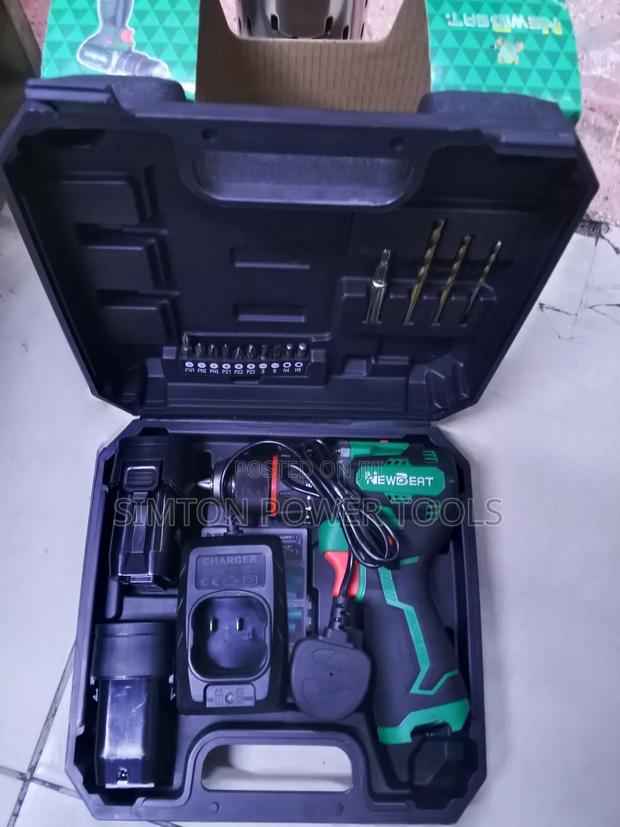 Top Quality 16.8v Newbeat Impact Drill Set - thumbnail 2