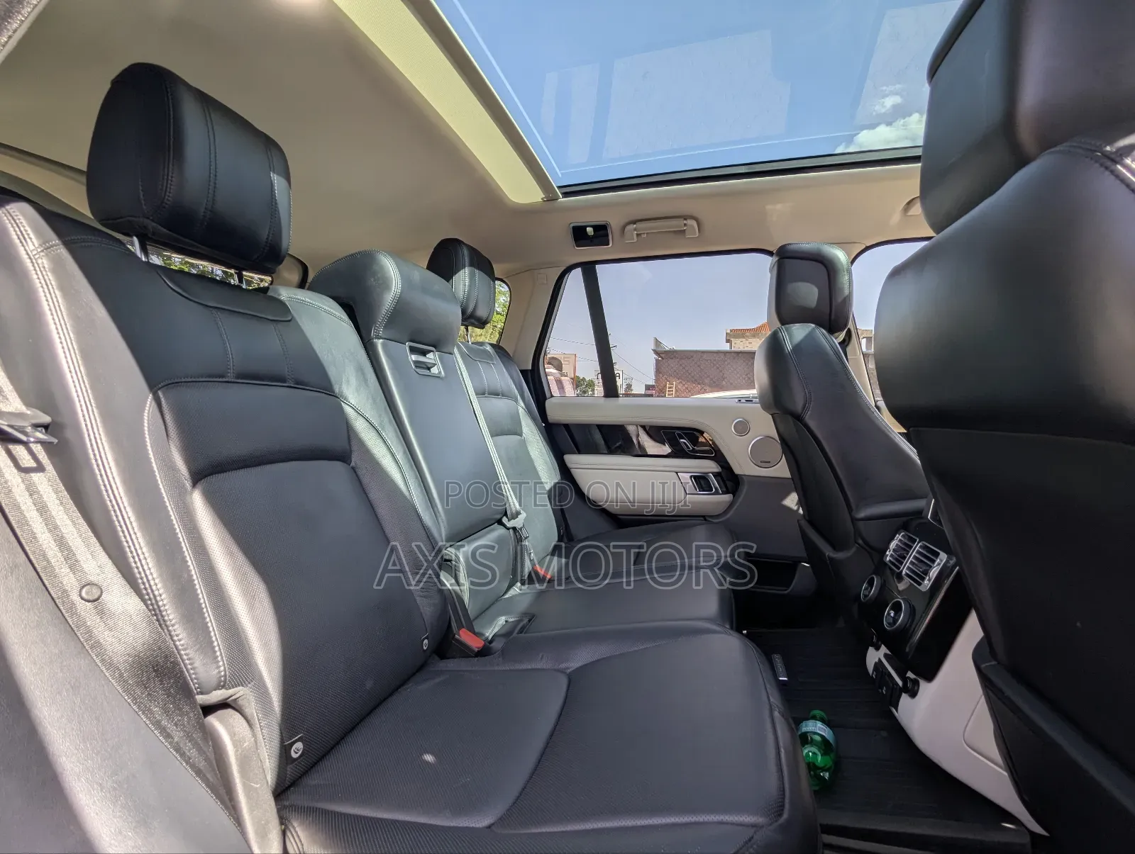 Land Rover Range Rover Vogue 2018 Black