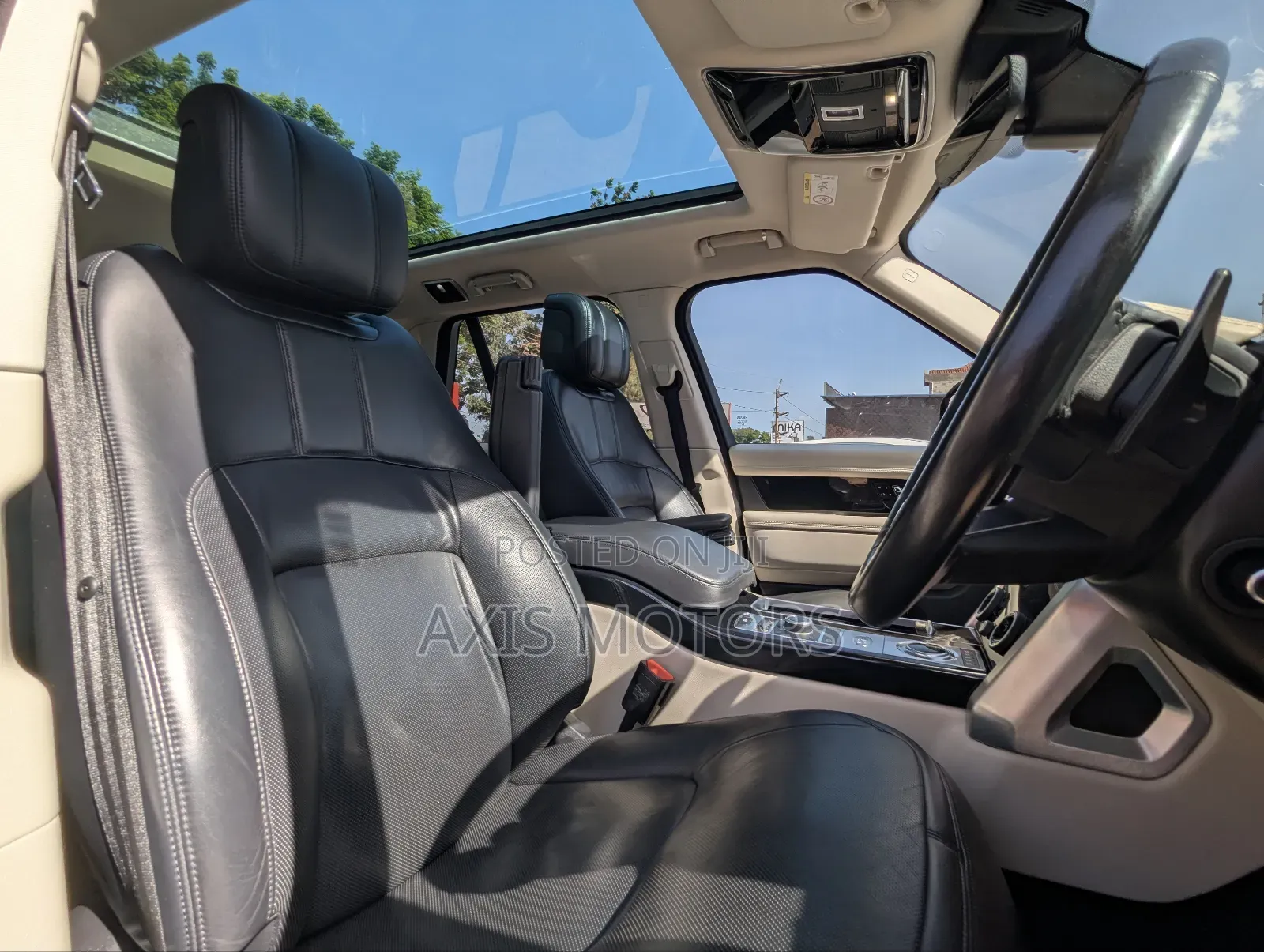 Land Rover Range Rover Vogue 2018 Black