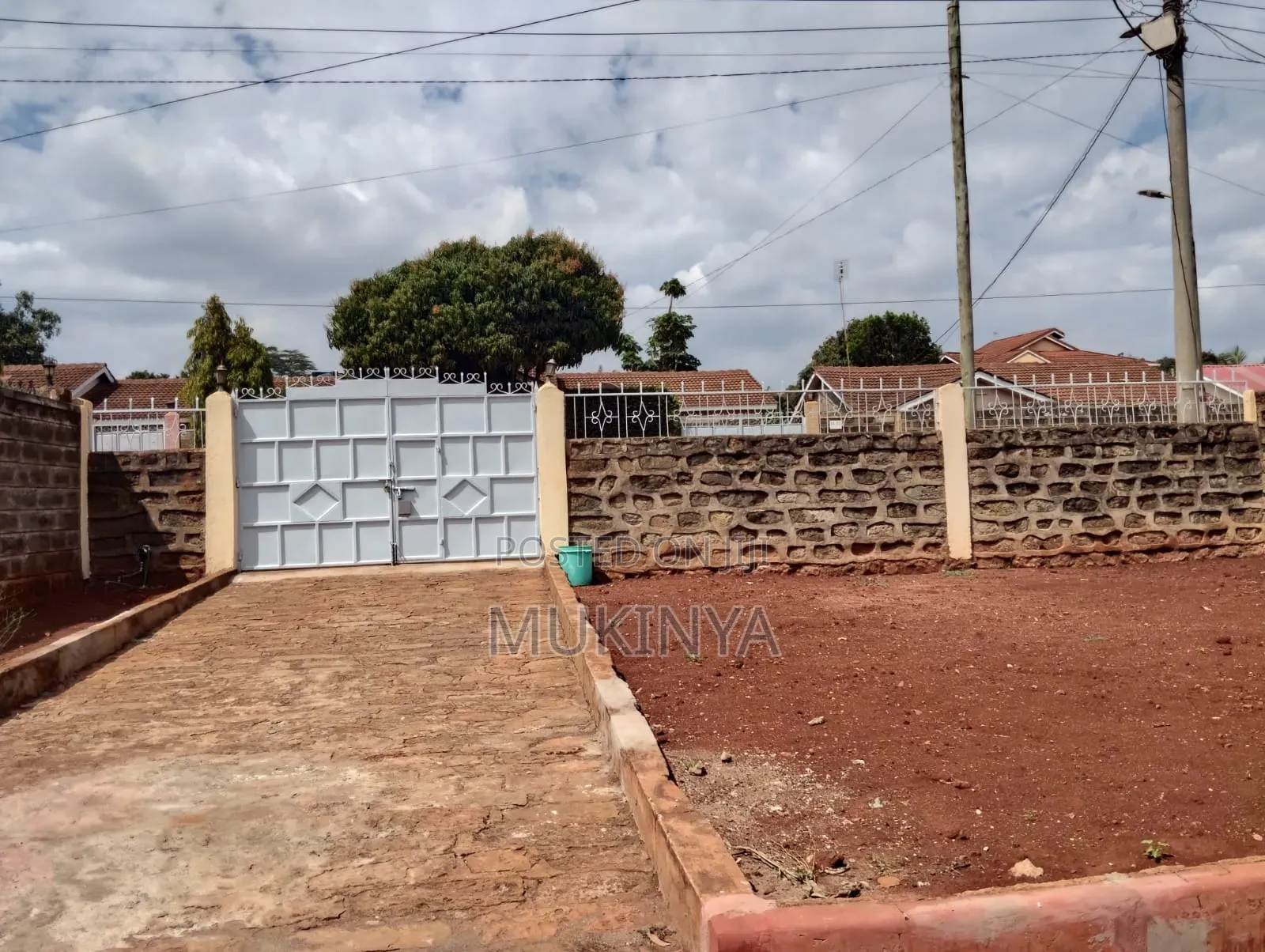 3bdrm Bungalow in Kiboko Housing, Makongeni / Thika for sale