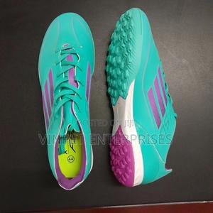 F50 Trainers - thumbnail 2