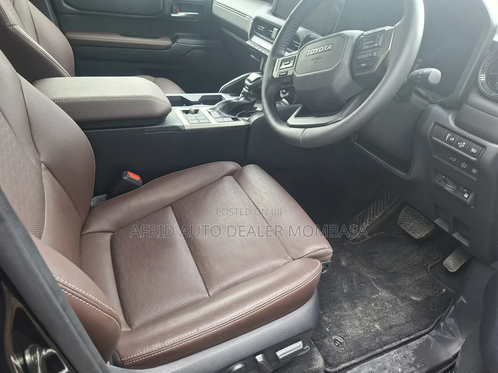 Toyota Land Cruiser Prado 2.8 2024 Black