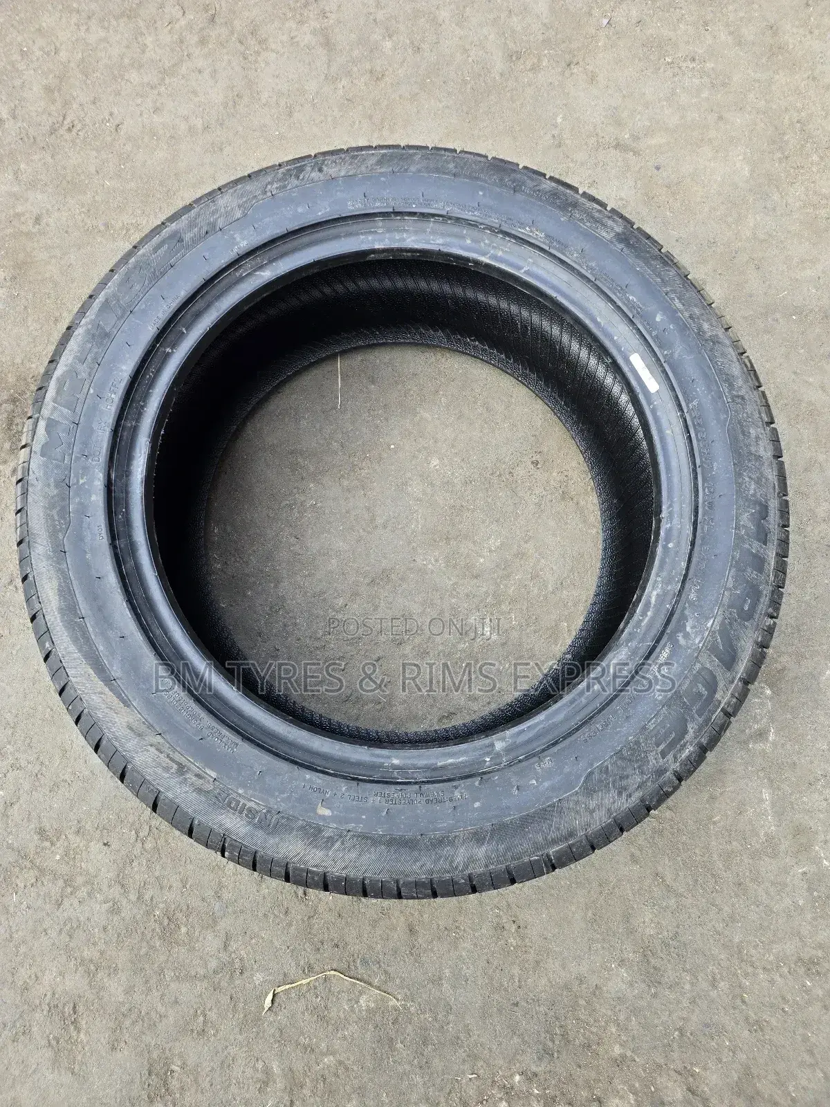 225 /55 R17 Mirage Tyres.