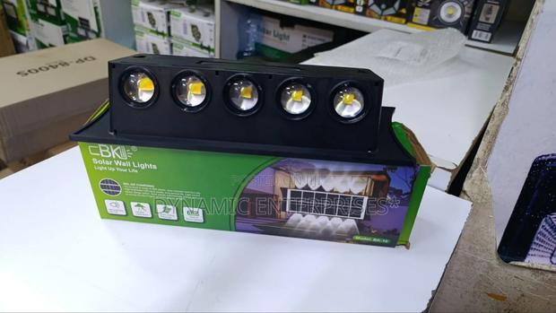 5 Bulb Solar Powered Wall Lights