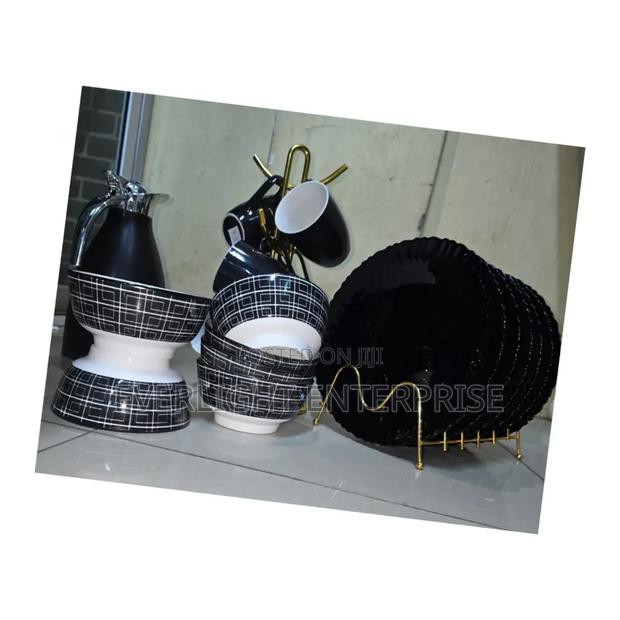 18 PCS Dinner Set