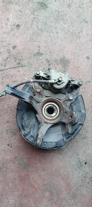 Honda Vezel Wheel Hubs, Disks, Calipers,Disks Available.