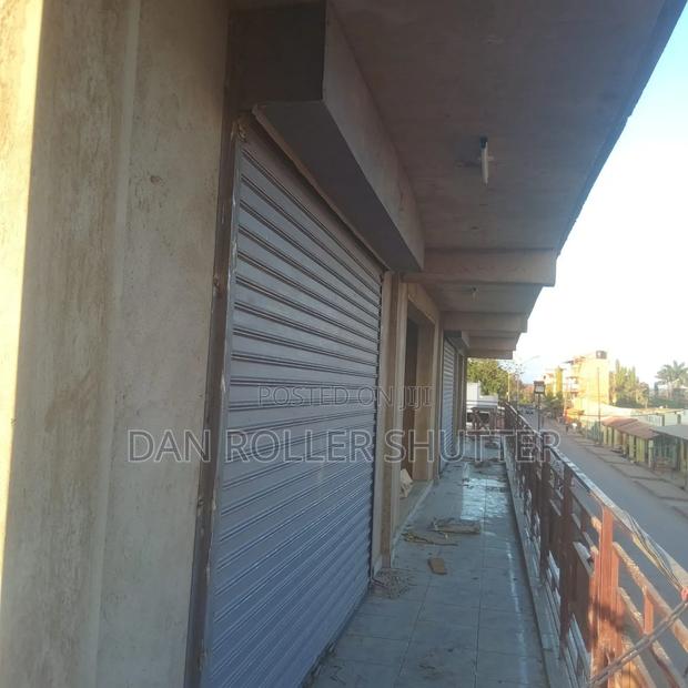 Steel Manual Roller Shutter - thumbnail 3