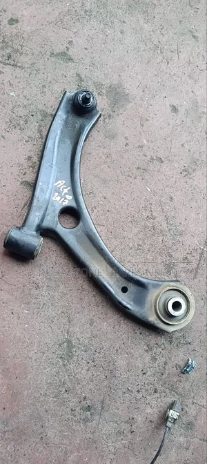 Suzuki Alto New Model Control Arms.