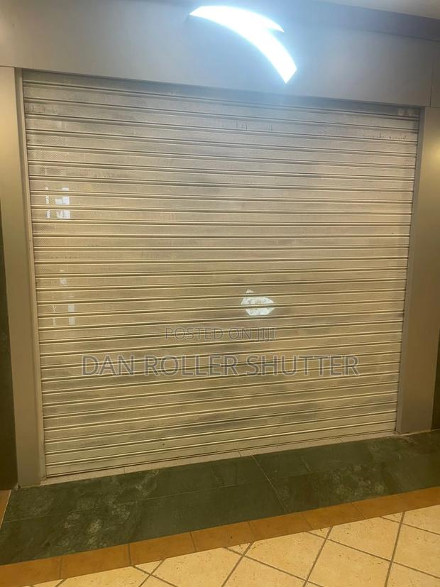 Affordable Manual Roller Shutter - thumbnail 3