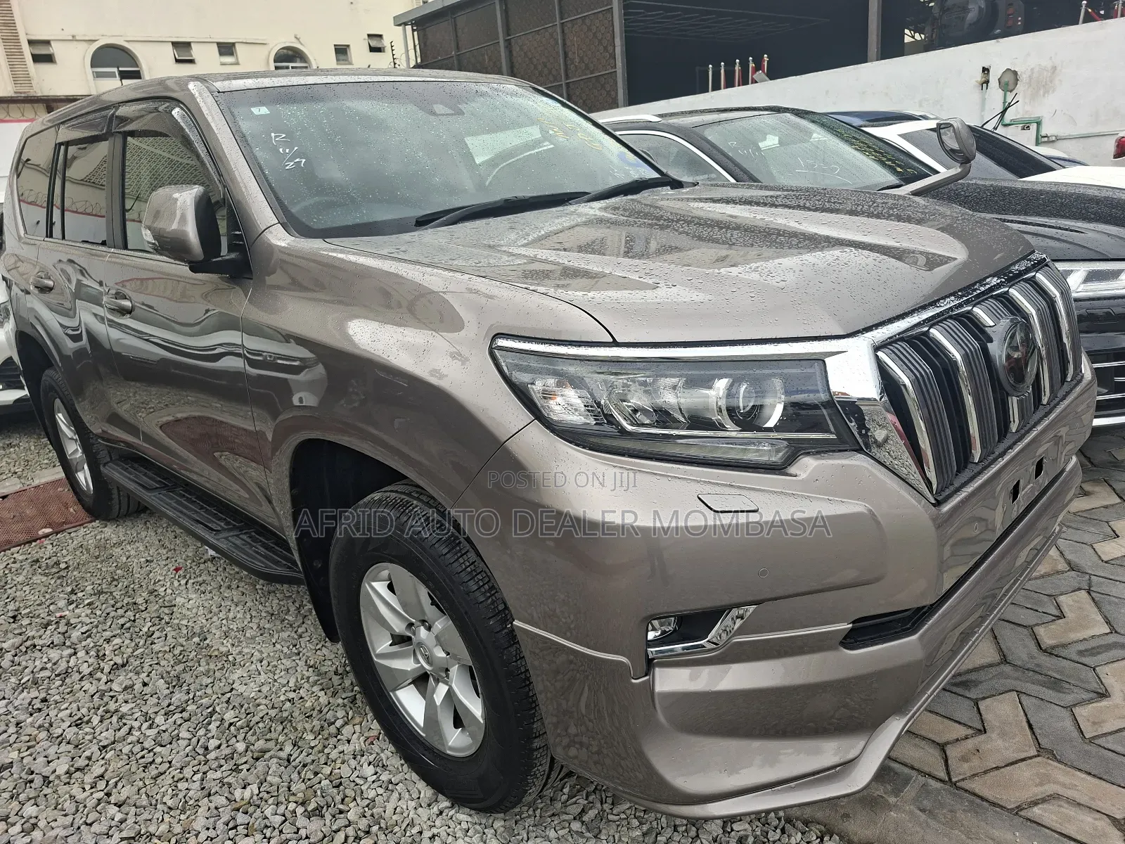 Toyota Land Cruiser Prado 2.8 2018 Gold