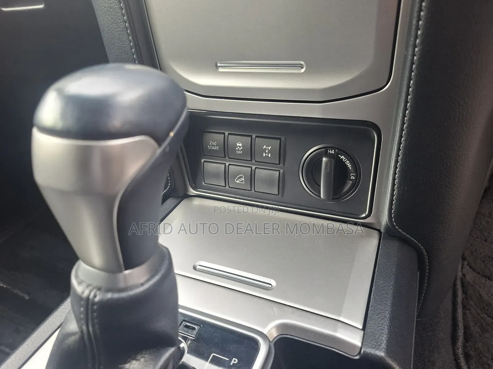 Toyota Land Cruiser Prado 2.8 2018 Gold
