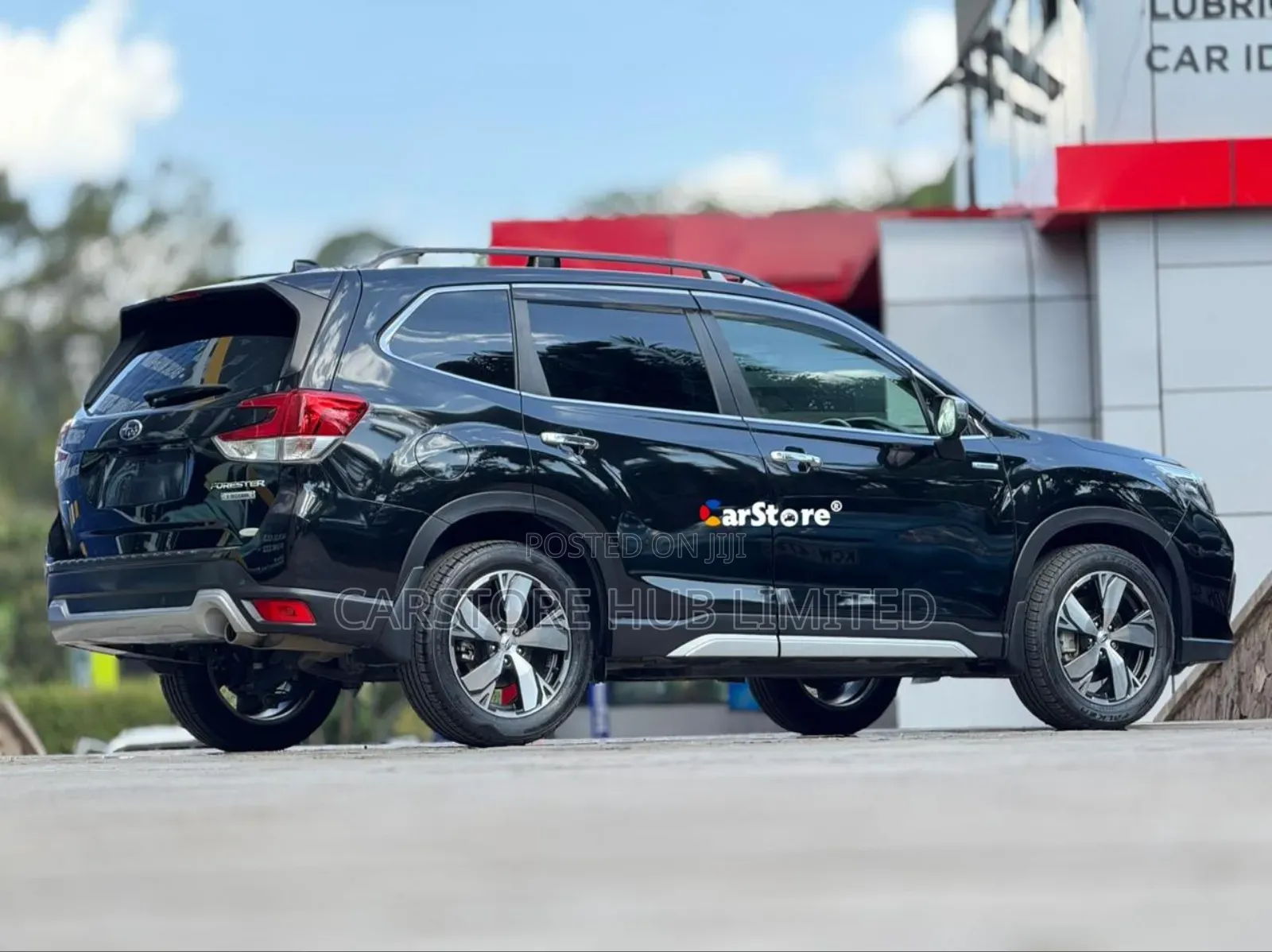 Subaru Forester Premium AWD 2019 Black