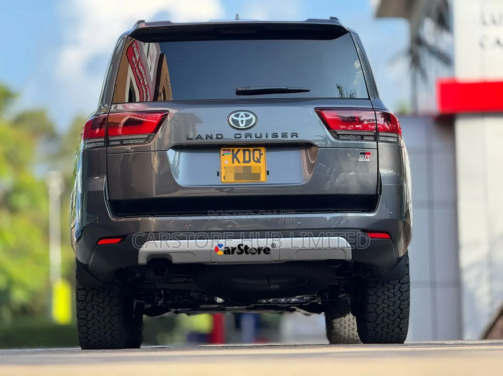 Toyota Land Cruiser LC300 2024 Gray