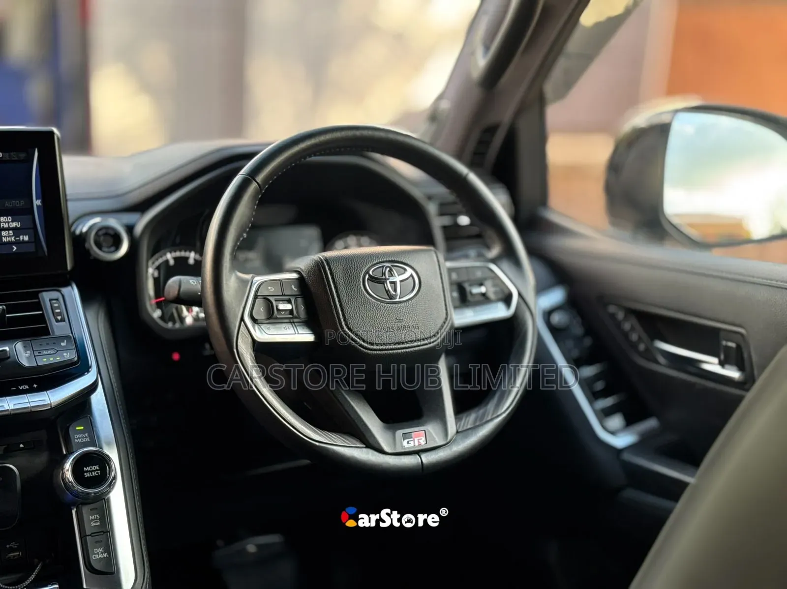 Toyota Land Cruiser LC300 2024 Gray