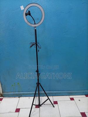 Yunteng Heavy Duty Camera and Phone Tripod.1.8m - main view