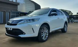 Toyota Harrier 2.0 2019 White