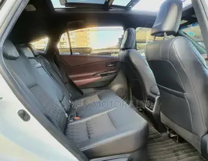 Toyota Harrier 2.0 2019 White