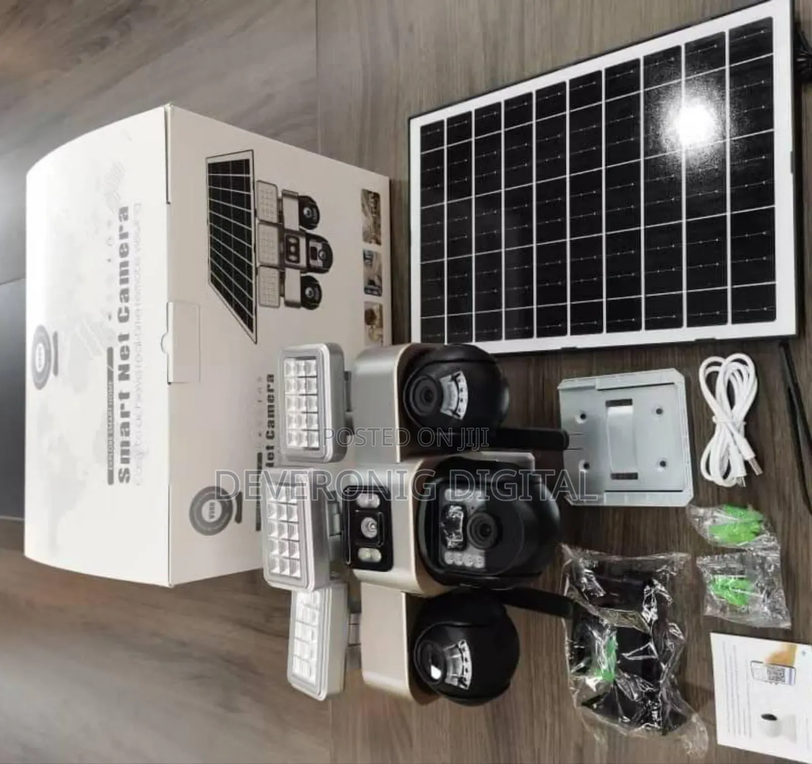 V380pro 4g Triple Lens Security Solar Cameras