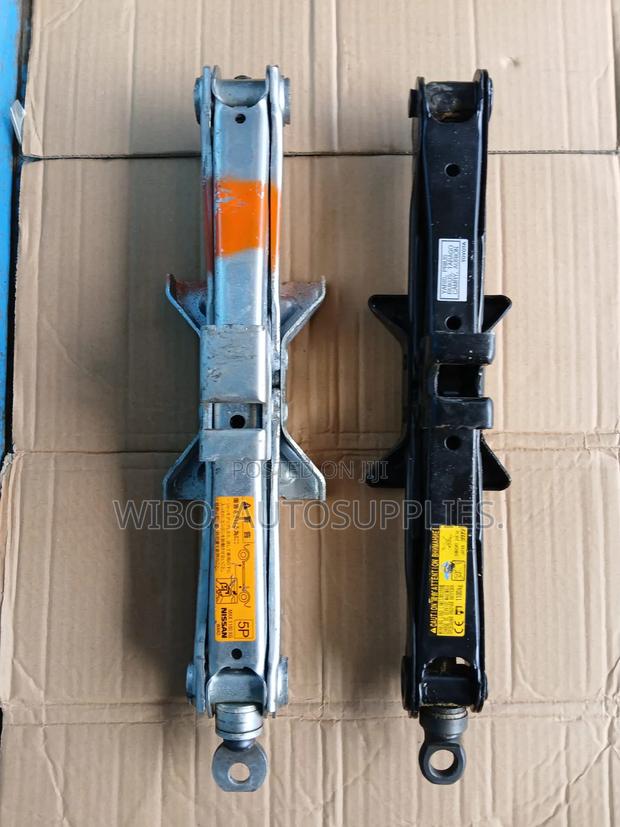 Ex Japan Universal Scissor Jacks.