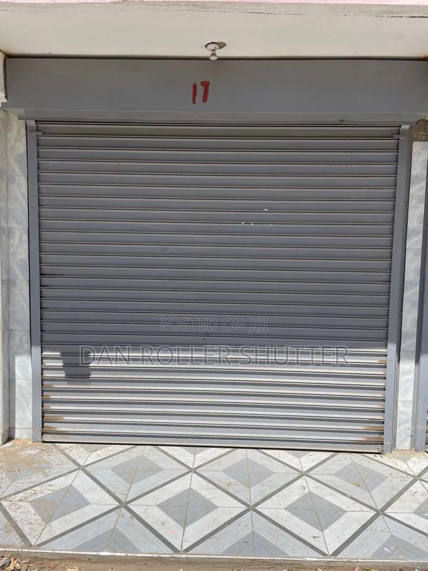 Anti-Theft Manual Roller Shutter - thumbnail 2