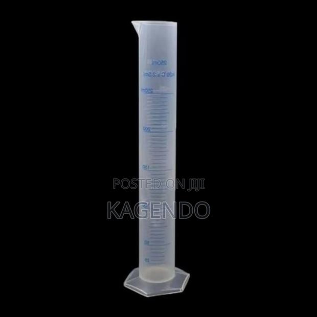 Plastic Measuring Cylinder – 500 Ml Laboratory Graduated Cylinder