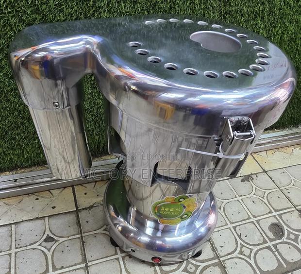 A-2000 Juicer