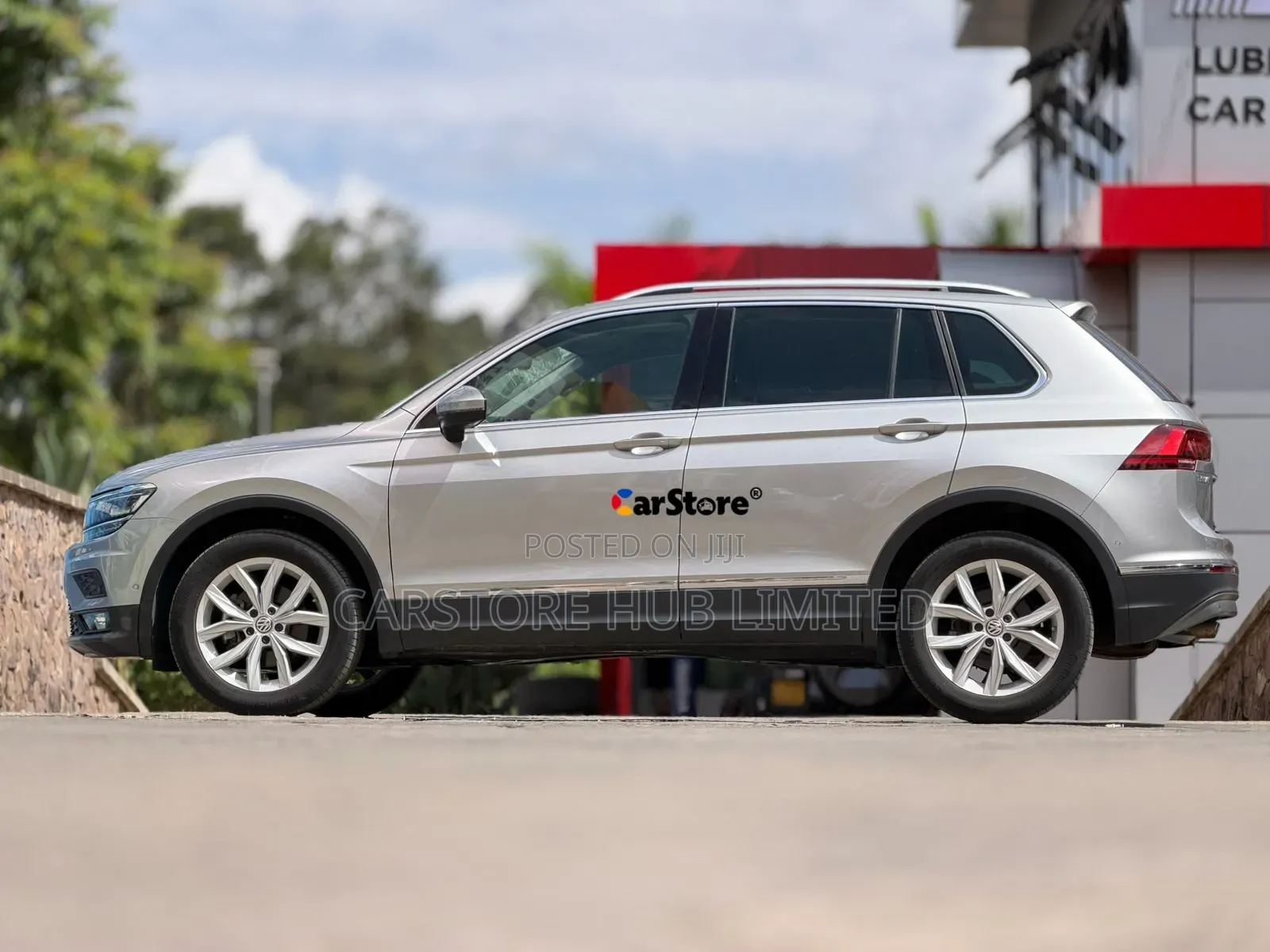 Volkswagen Tiguan 2018 Gray