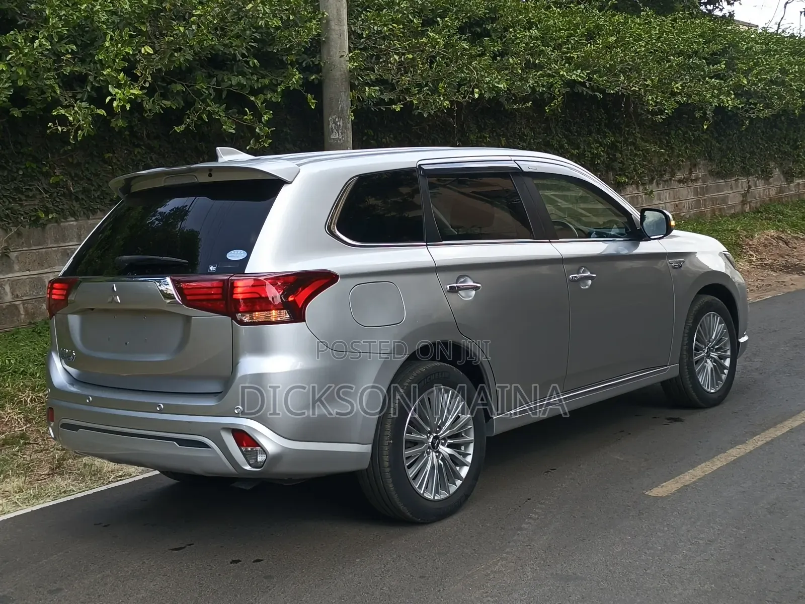 Mitsubishi Outlander 2.0 PHEV AWD 2018 Silver