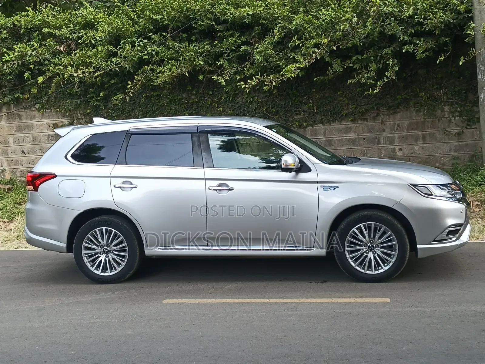 Mitsubishi Outlander 2.0 PHEV AWD 2018 Silver