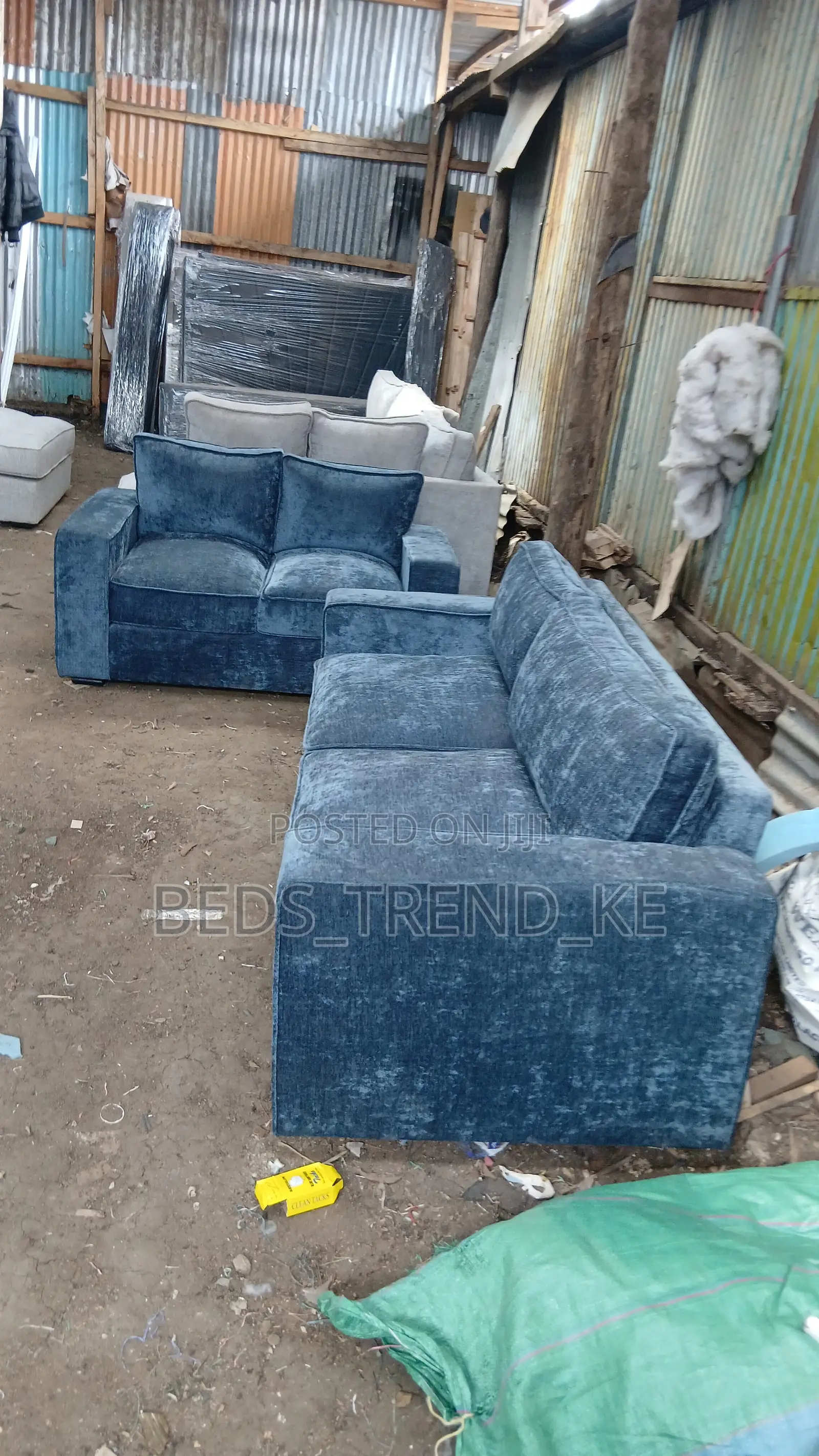 Dope Fine Box Sofa 5 Seater 3,2