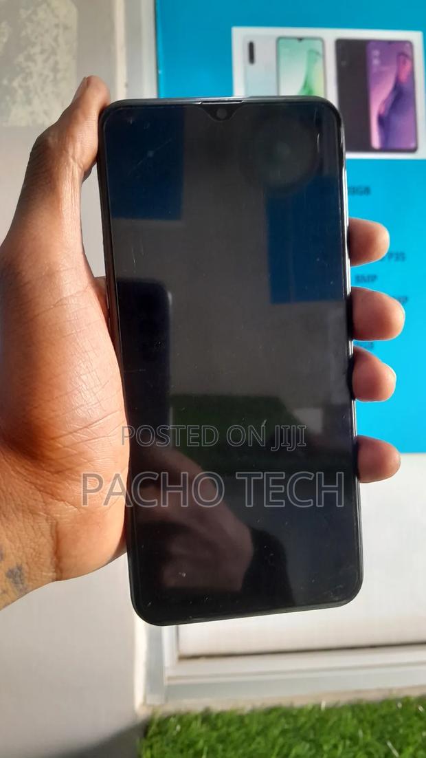 Oppo F11 128 GB - main view