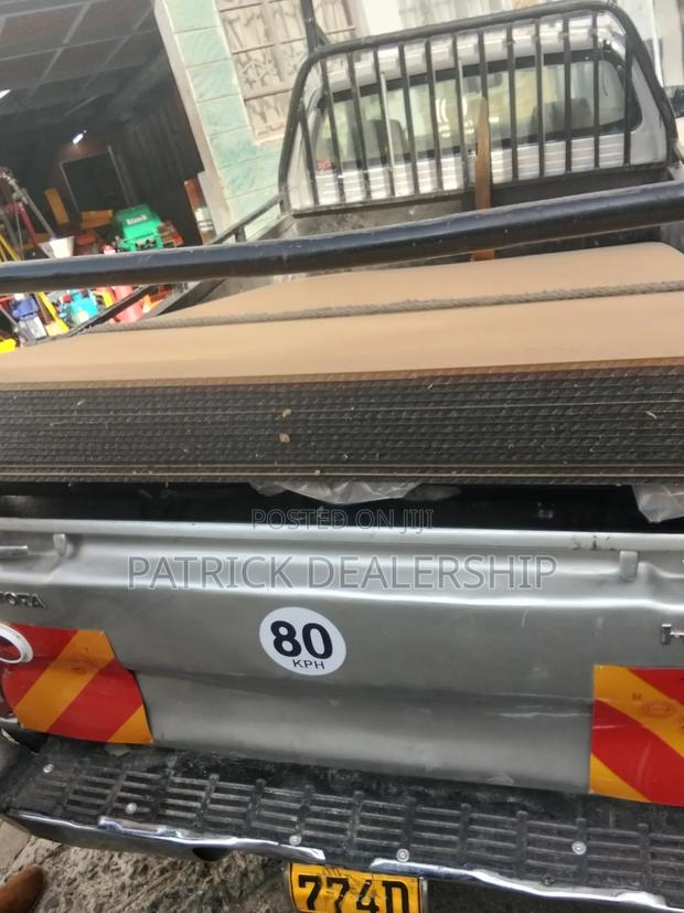 High Quality Perspex Sheet - thumbnail 2