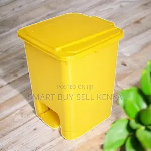 Home Use 30l Hard Plastic Step Pedal Waste Garbage Dust Bin