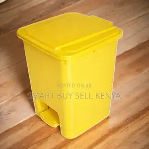 Hotels Use 30l Hard Plastic Step Pedal Waste Garbage Dust Bin