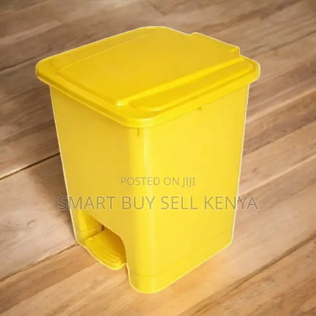 Medical Use 30l Hard Plastic Step Pedal Waste Garbage Dust Bin