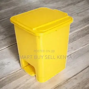 Clinics Use 30l Hard Plastic Step Pedal Waste Garbage Dust Bin