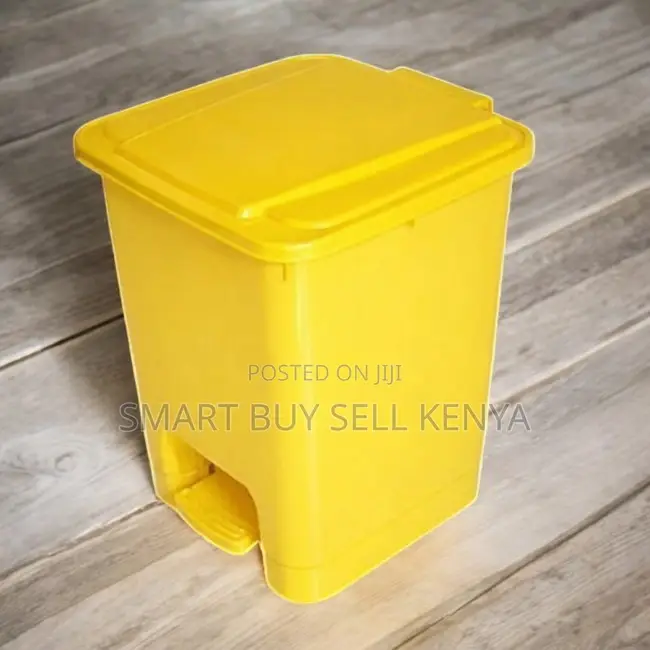Clinics Use 30l Hard Plastic Step Pedal Waste Garbage Dust Bin